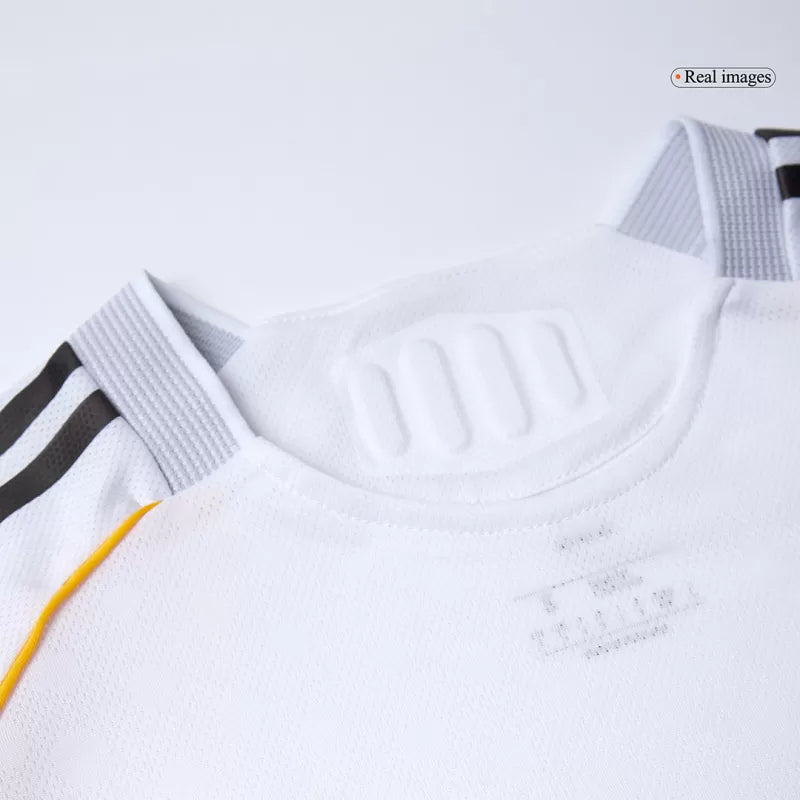 Player Version Real Madrid Home Soccer Jersey 2025/26