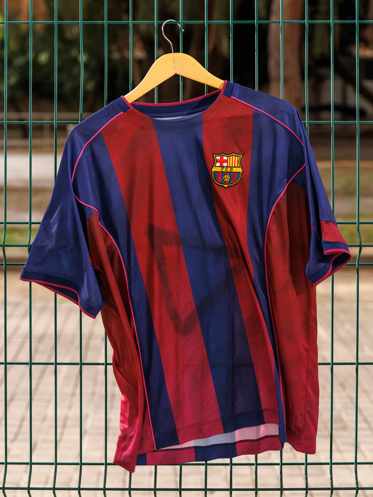Retro Ed Sheeran x Spotify x FC Barcelona Home Play Jersey 2004/05