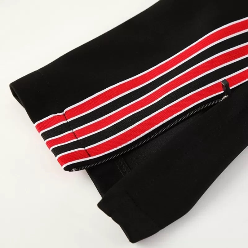 Kit giacca da allenamento Manchester United (giacca+pantaloni) 2025/26 - Rosso e nero