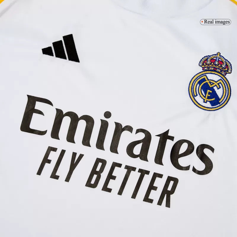 Maglia da calcio a maniche lunghe del Real Madrid 2025/26