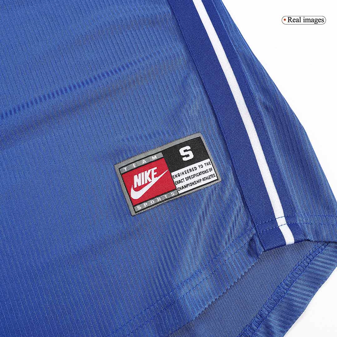 Retro BAGGIO R. #18 1998 Italy Home Soccer Jersey Top Soccer Jerseys Store