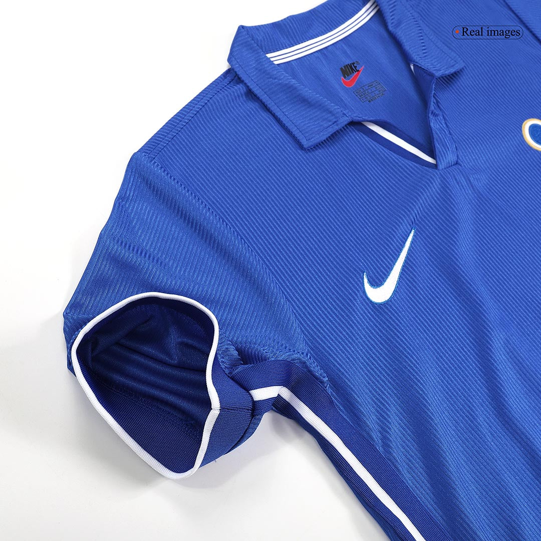 Retro BAGGIO R. #18 1998 Italy Home Soccer Jersey Top Soccer Jerseys Store
