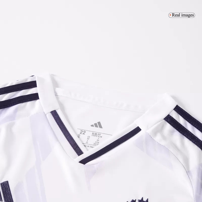 Kit da calcio da trasferta per bambini del Manchester United (maglia+pantaloncini+calzini) 2025/26