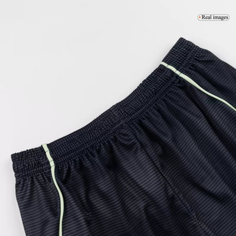 Kit da calcio da trasferta per bambini del Real Madrid (maglia+pantaloncini+calzini) 2025/26