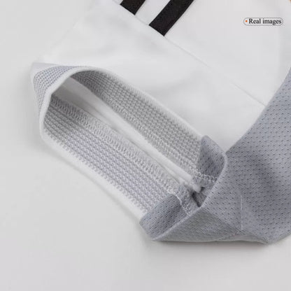 Kit da calcio per bambini Real Madrid Home (maglia+pantaloncini) 2025/26