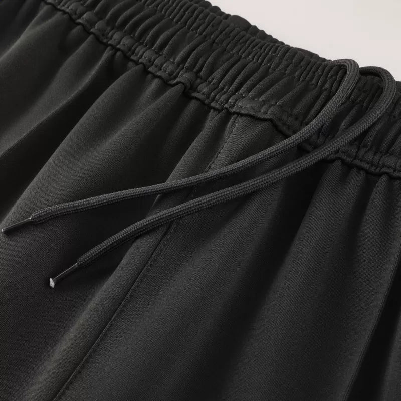 Kit giacca da allenamento Manchester United (giacca+pantaloni) 2025/26 - Nero