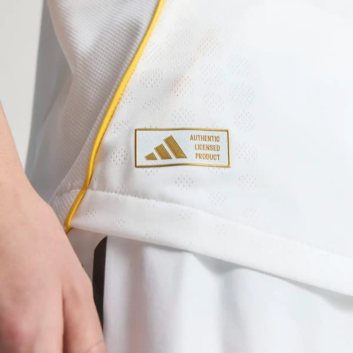 Real Madrid ENDRICK#9 Home Soccer Jersey 2025/26
