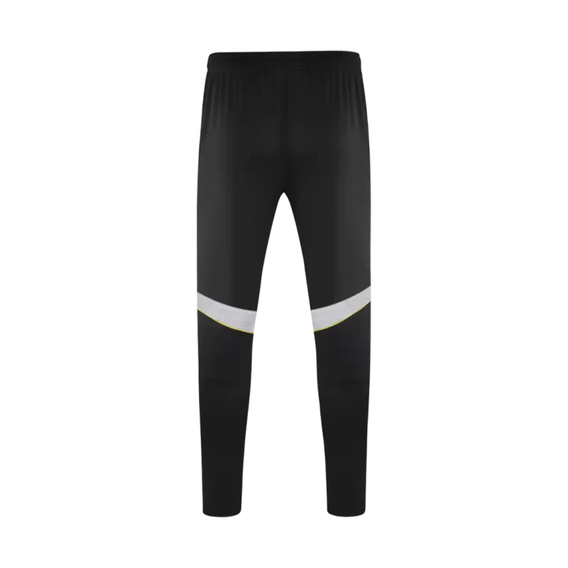 Tuta Real Madrid con zip 1/4 (giacca+pantaloni) 2025/26 - Nera