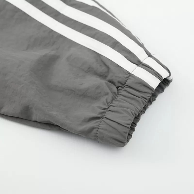 Real Madrid Windbreaker Jacket 2025/26 - Gray