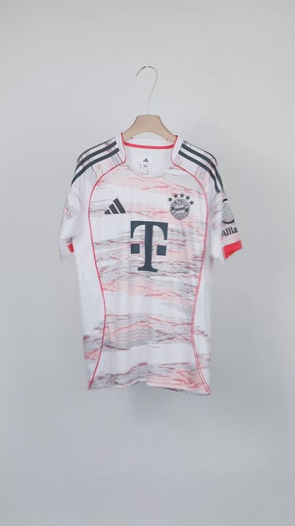 Bayern Munich Away Soccer Jersey Kit(Jersey+Shorts+Socks) 2025/26